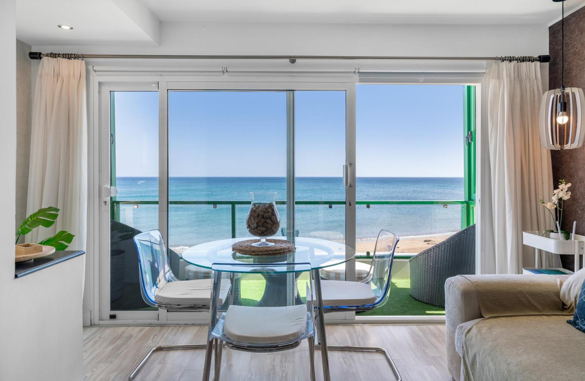 51 Avenue Playa Honda Appartement Playa Honda  Buitenkant foto